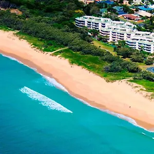 https://surfside-on-the-beach-sunshine-coast.queenslandhotels.net